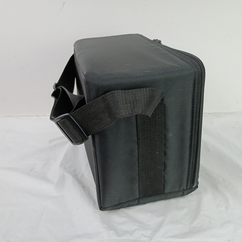 Case Logic CD Media Carry Storage Travel Bag Strap Black 30 Disc Capacity - Picture 3 of 14